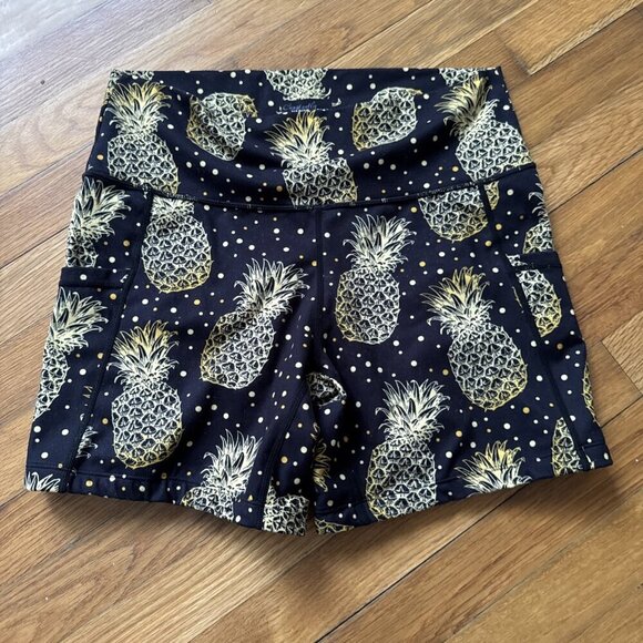 Constantly Varied Gear (CVG) Pineapple Shorts Women’s Size M– 2.5” - Picture 2 of 5